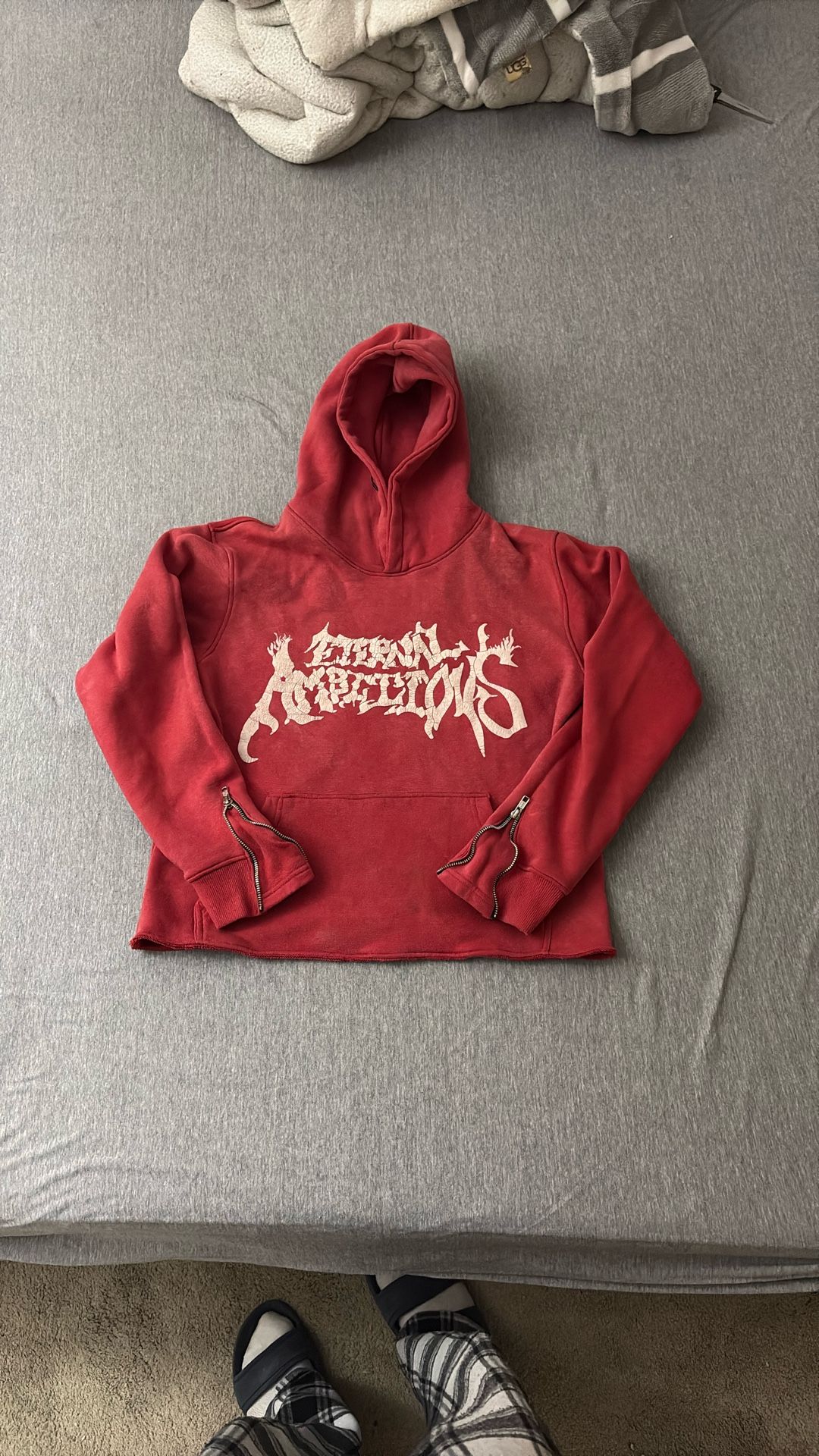 Cropped Eternal Ambitions hoodie