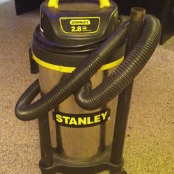 Stanley 2.8 H.P. shop vac