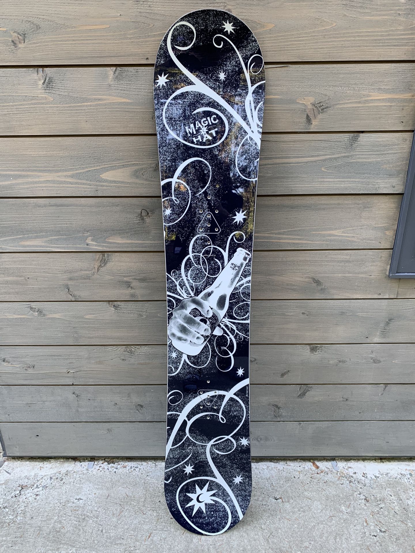 BURTON MAGIC HAT LIMITED EDITION SNOWBOARD 157! RARE! 