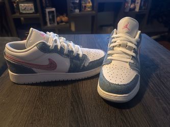 Air Jordan 1 Low Denim Pink Sneakers