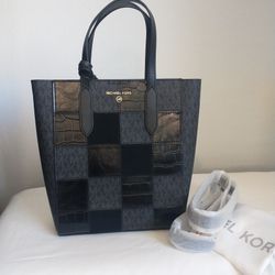 MK Tote Crossbody With Dust Bag and Strap 