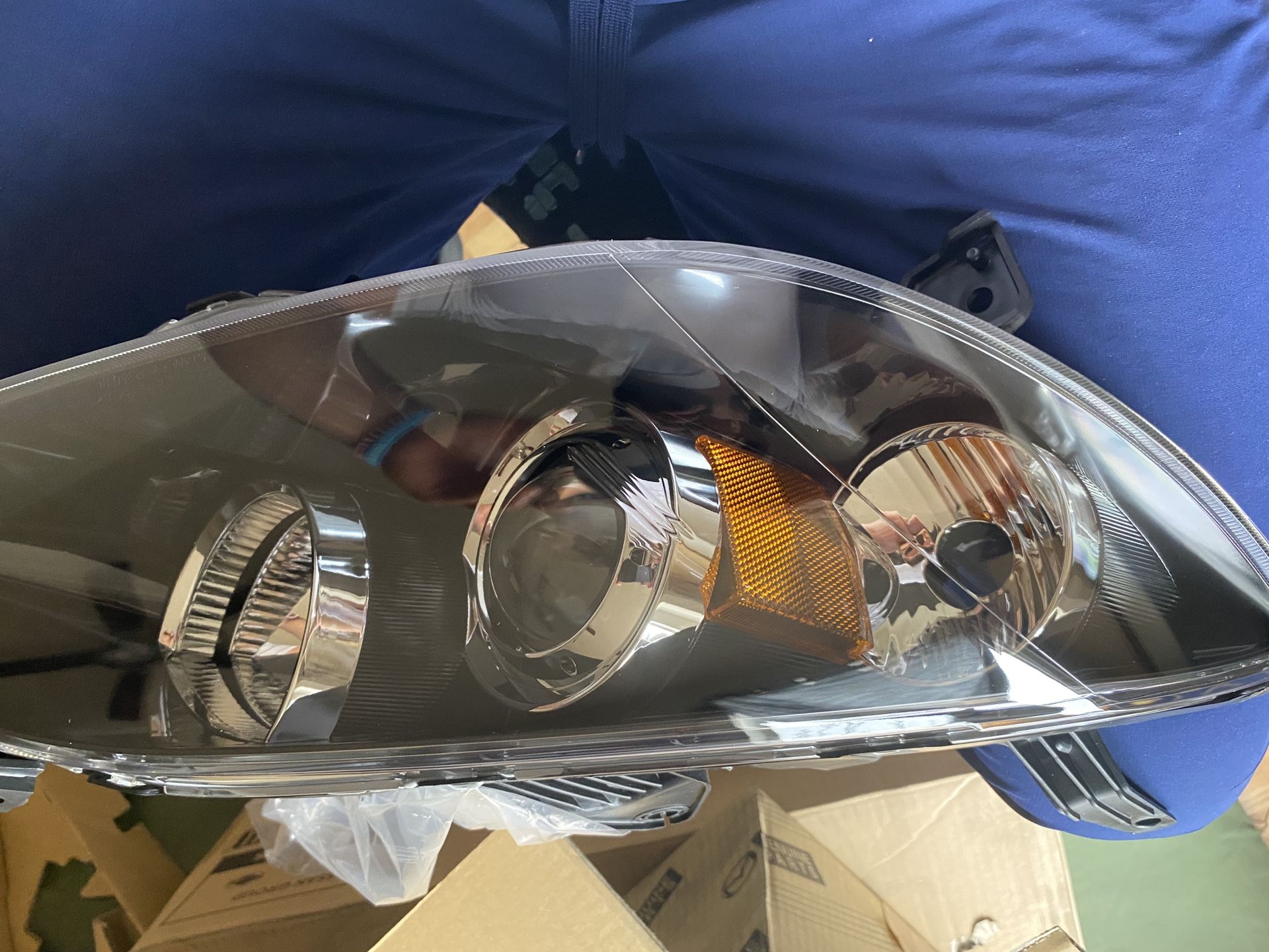 🚘OEM Mazda3 Right Headlight (HID, Sedan) – Open Box, BN8R-51-031D