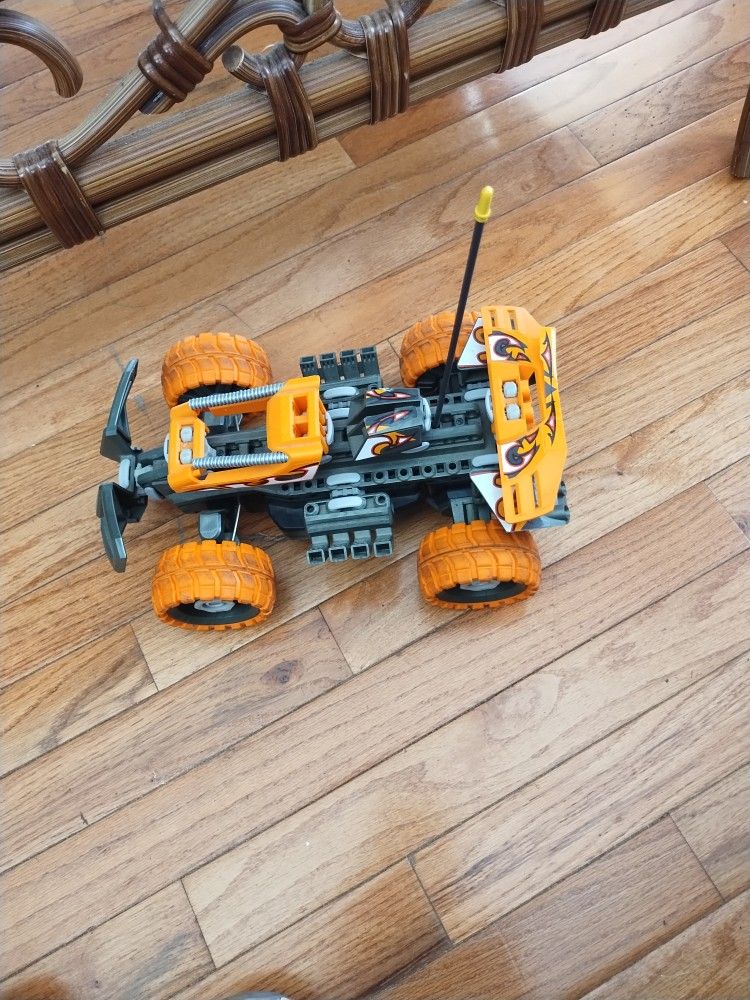 Lego Racers: Sunset Cruiser Car