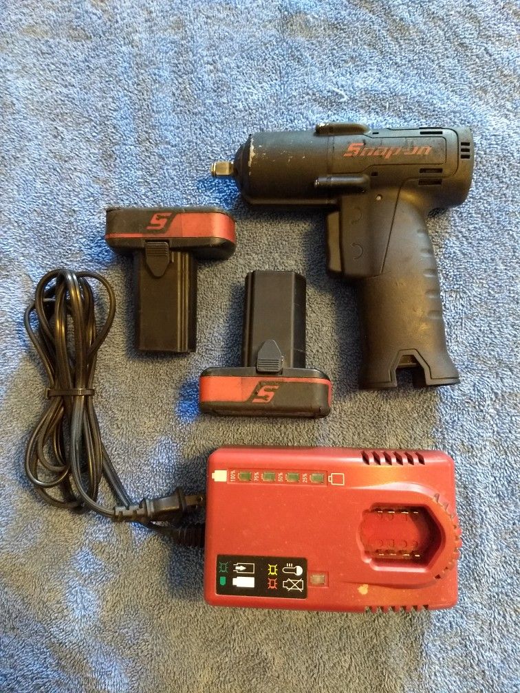 Snap-on Pre-owned 3/8" Drive MicroLithium Cordless  Impact Wrench, 2 Batteries, Charger 