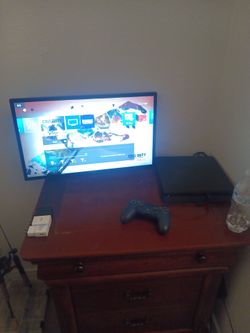 PS4 with monitor