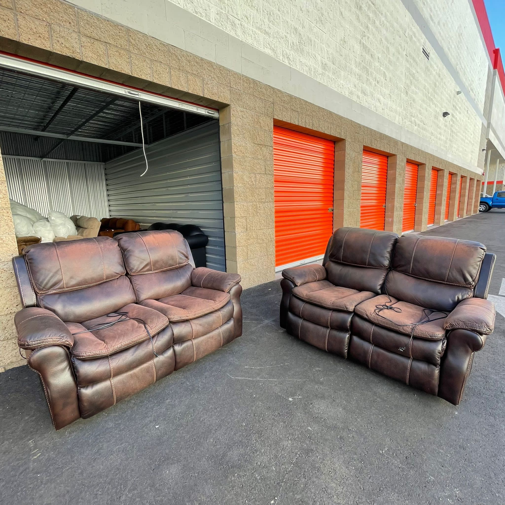 Real Leather Recliner Set with FREE DELIVERY!