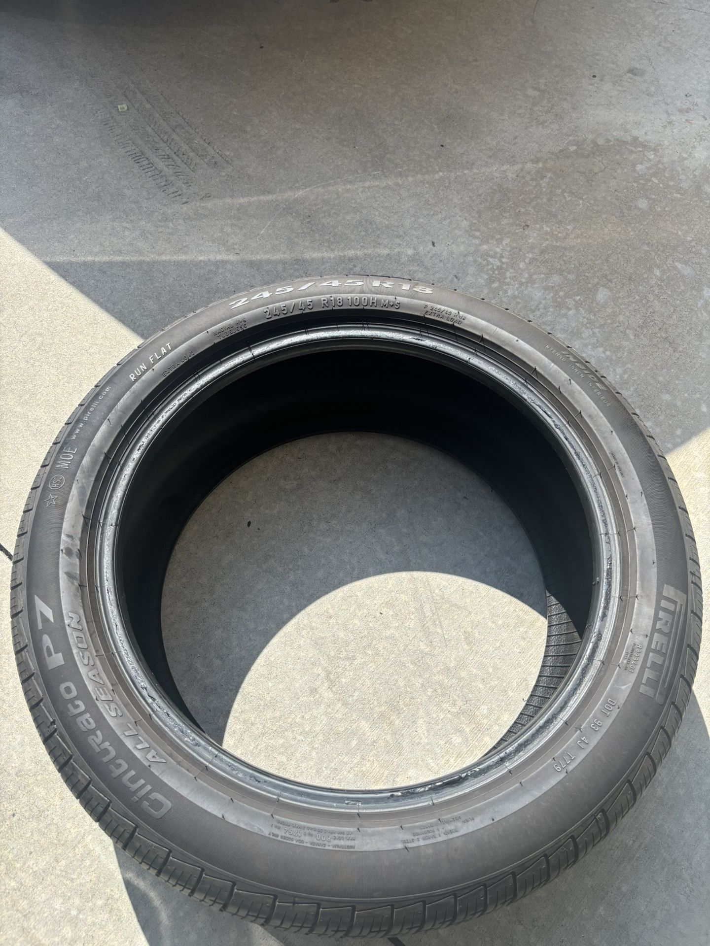 Perrelli 245 45 18 RUN Flat Tire In Excellent Condition