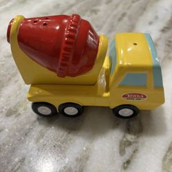 Ceramic Tonka Cement Truck Salt And Pepper Shakers 