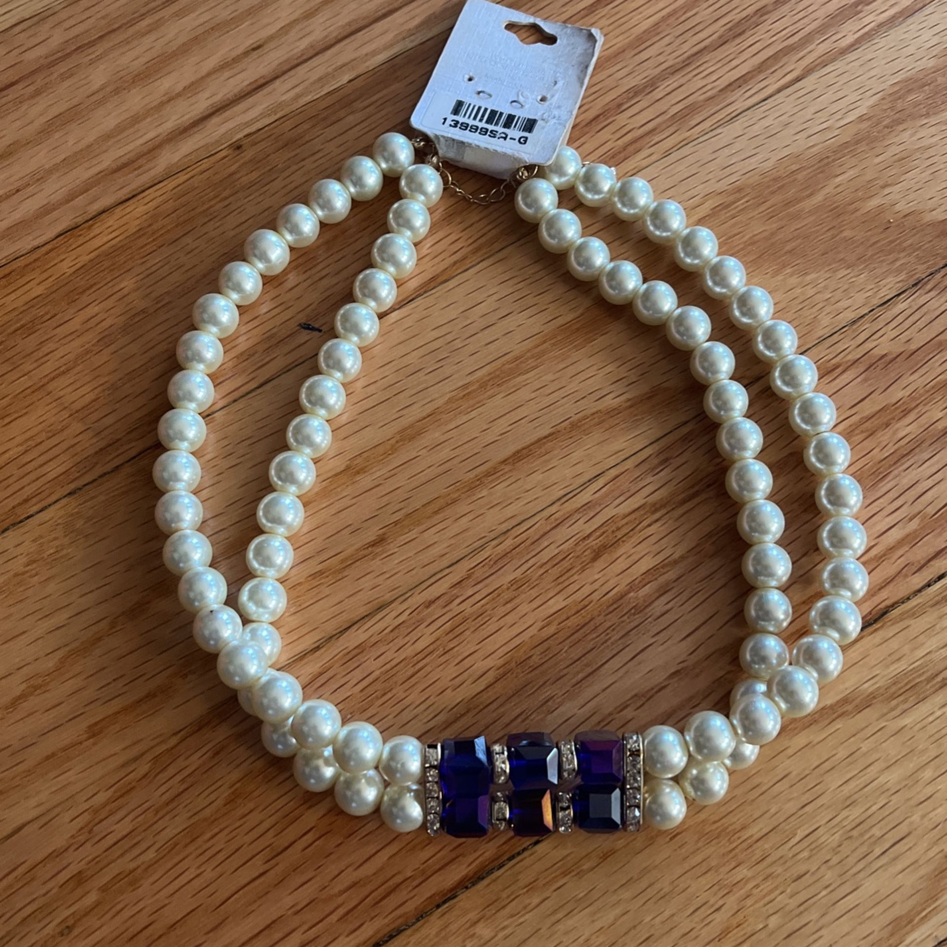 Pearl Choker