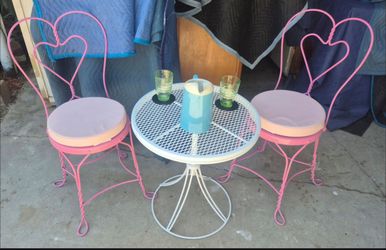 Presenting  two 1960s ice cream parlour chairs  & 1960s Adjustable height table ...
Everything sanded, primed and top coated x 4 .
Painted all underne