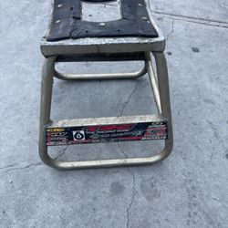 Aluminum dirtbike stand