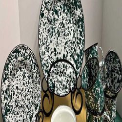 Vintage Dish Collections – Classic Treasures with Endless Charm size stay