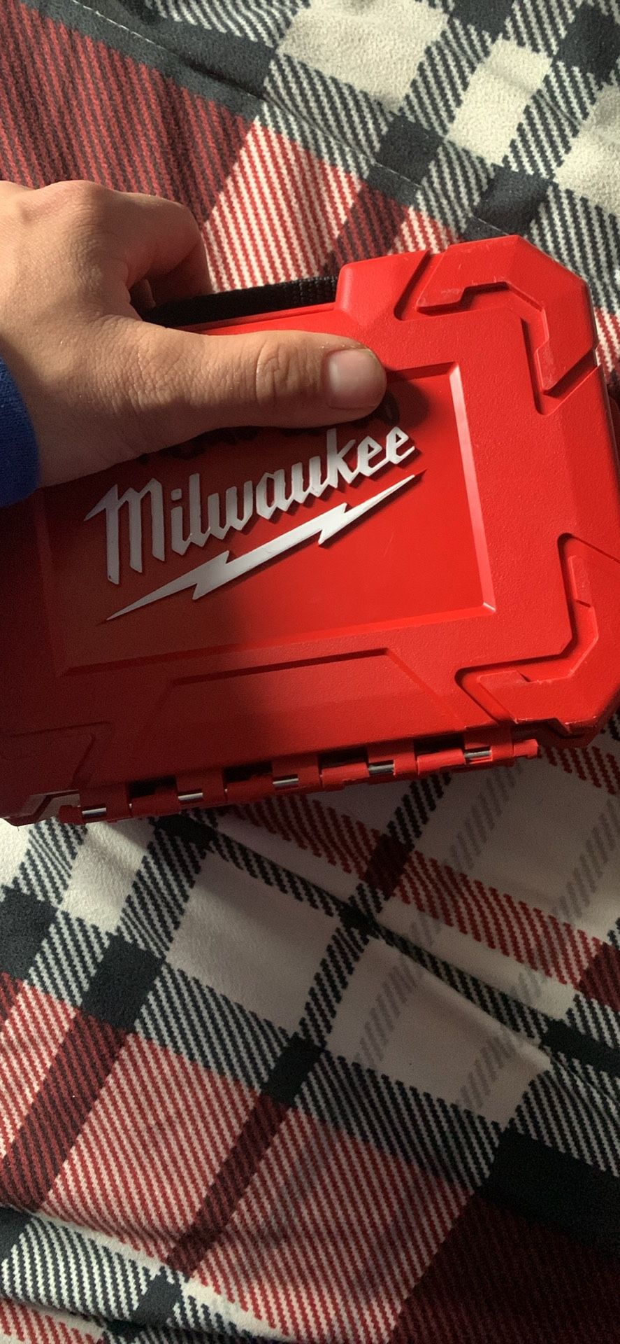 Milwaukee Hole Saw Kit ( 2 Are Missing) Brand New Tho