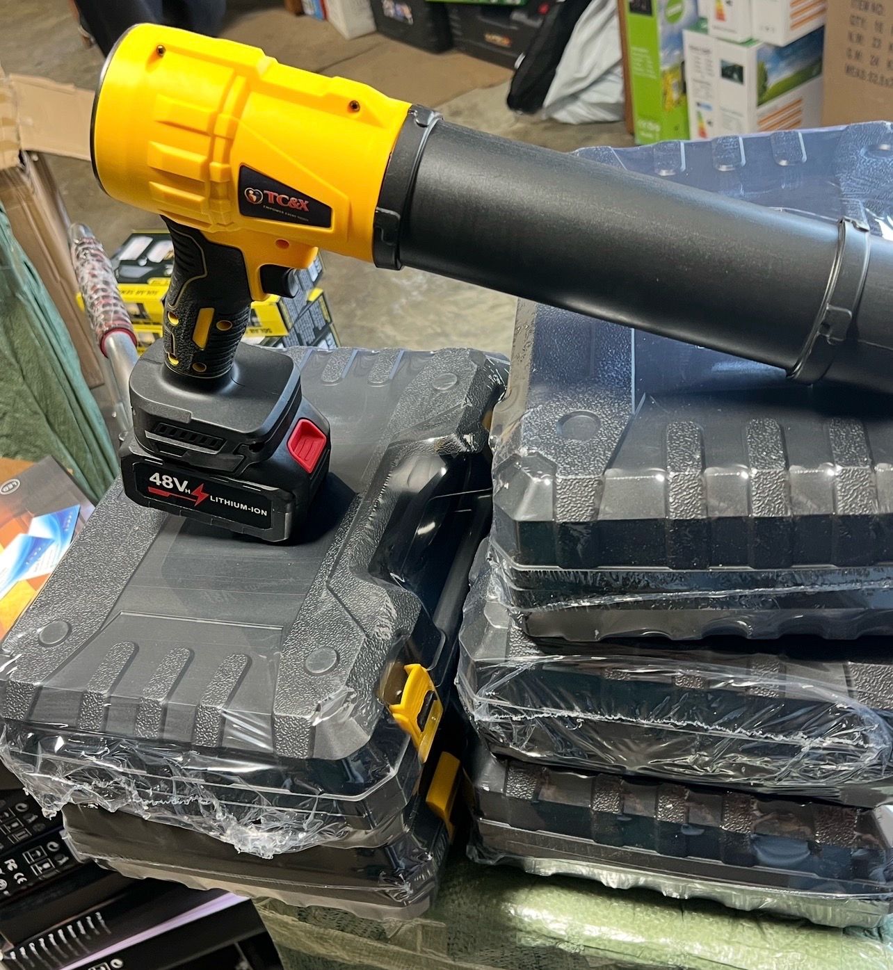 Leaf blower