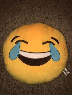Emoji pillow//laughing edition