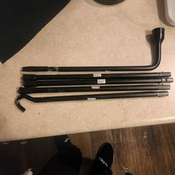 Dodge Ram Tire Tool N Jack