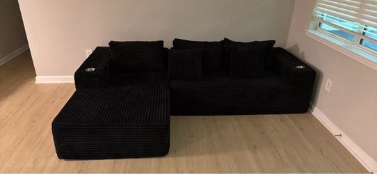 Black Boneless Couch like new (delivery option)