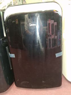 Best price. 14000btu Portable Ac By media. Over 750 square footage. New