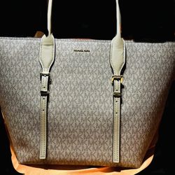 Michael Kors large women's tote bag