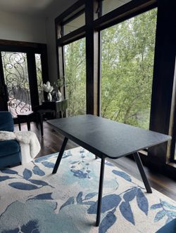 Extendable Dining Table (4–8 People) – Open Box, Never Used 🔥