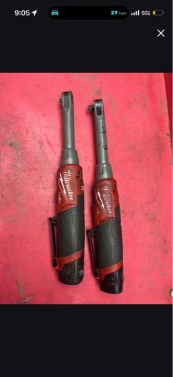 Milwaukee Fuel Cordless Ratchet Set of 2