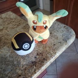 Pokemon Eevee And Ultra ball Plush