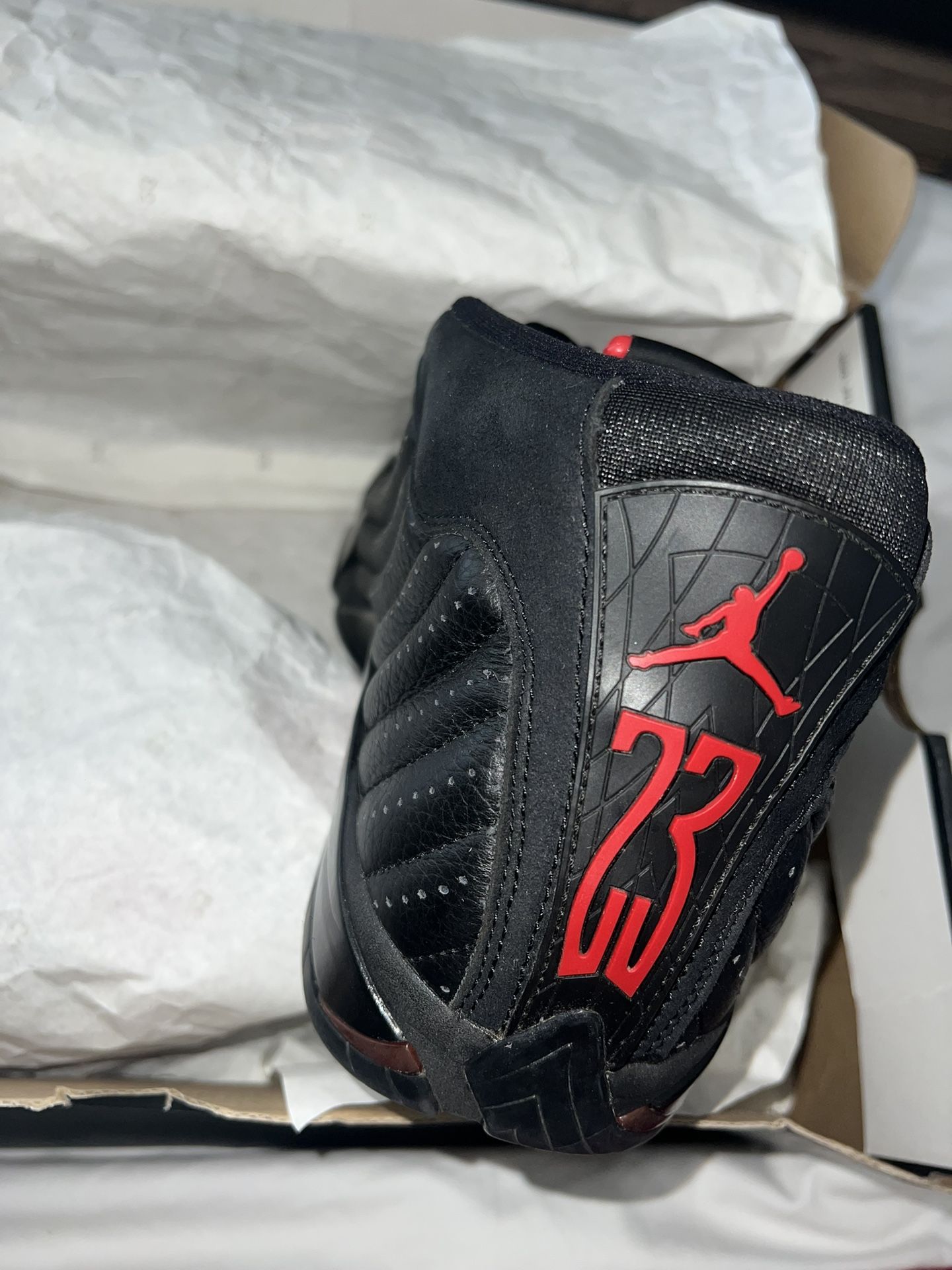 Air Jordan 14 Retro “Last Shot” (Black/Varsity Red) Style Code: 487471-003