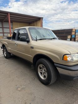 2002 Mazda B2300