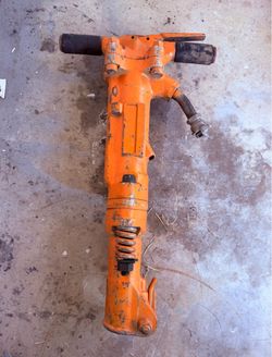 APT 90 lb. Pneumatic Breaker