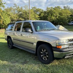 2005 Chevy Suburban 