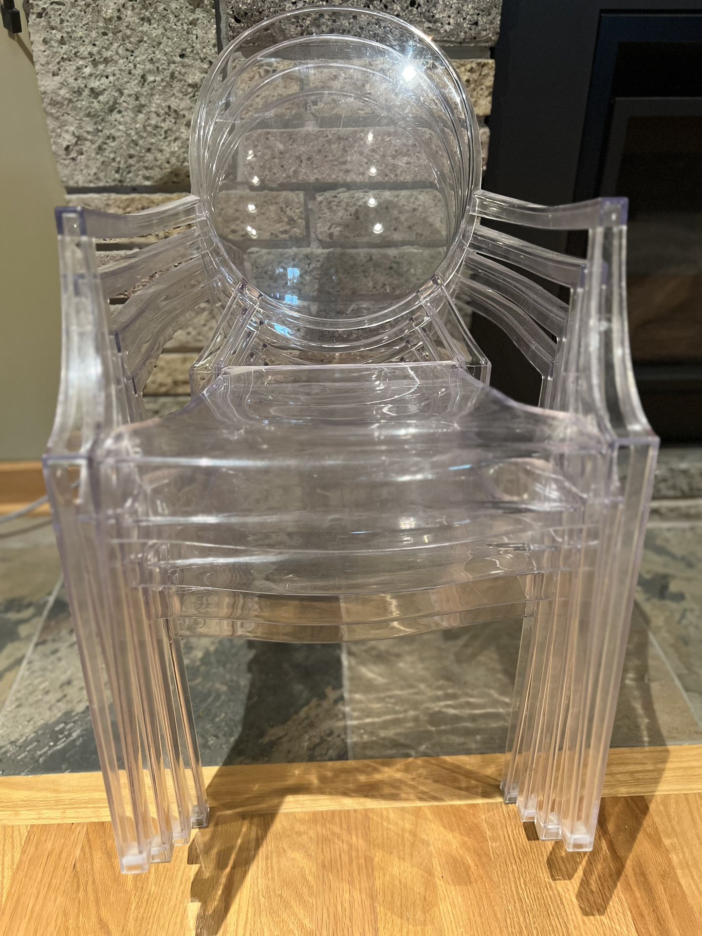 Kids Modern Clear Plastic Chairs (set Of 4)