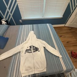 4tune white zip up