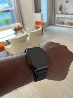 Apple Watch Ultra 3 (GPS+Cellular Unlocked) 49mm