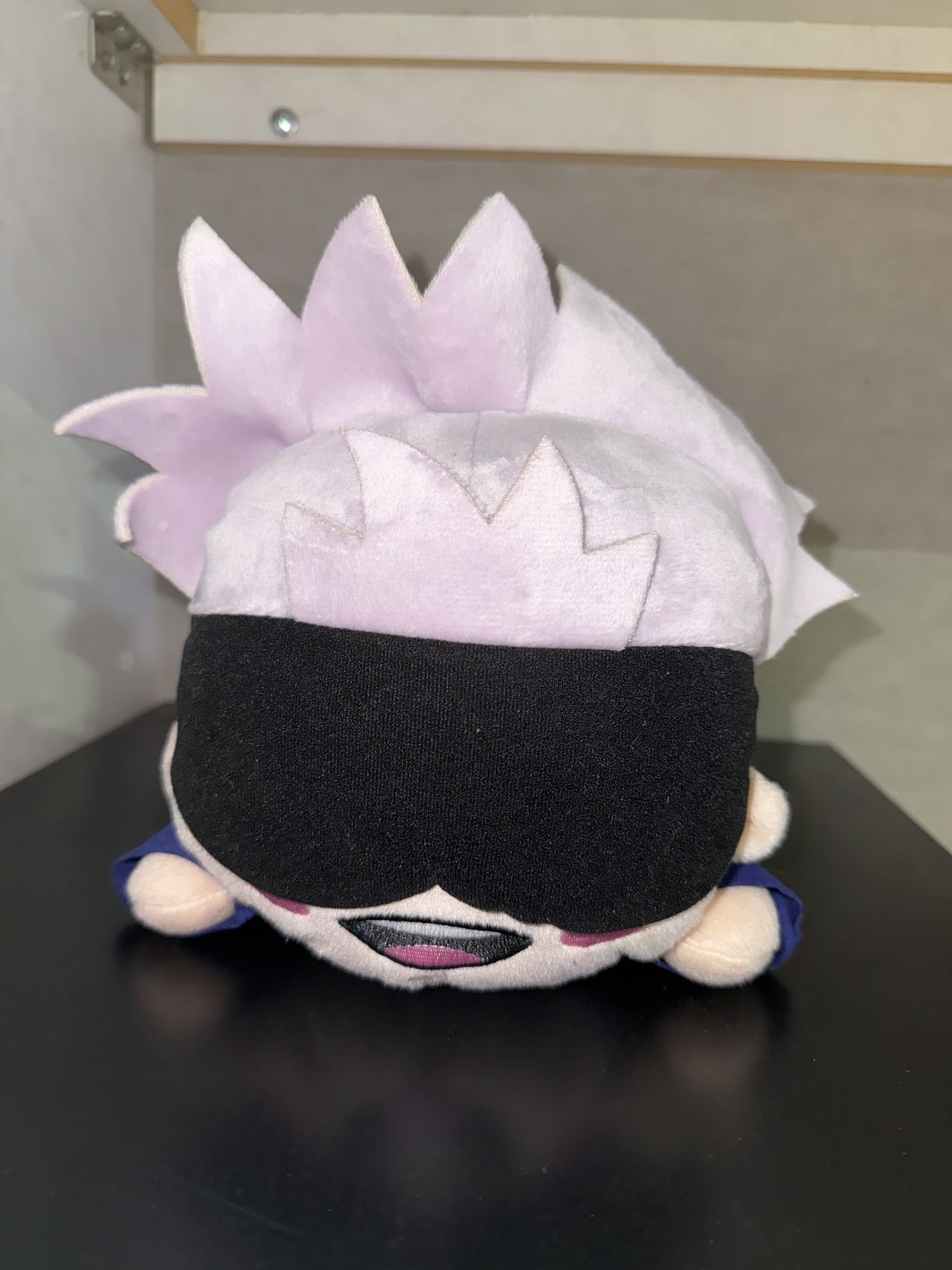 NEW Jujutsu Kaisen Gojo Satoru Laying Down Plush