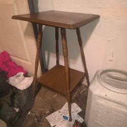 Antique Corner End Table