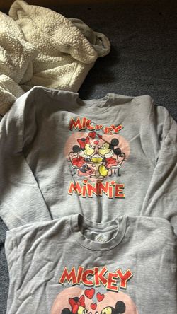 Disney Mickey & Minnie Gray Graphic Sweatshirt
