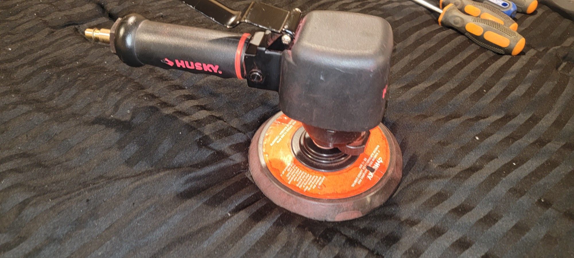 Dual Action Sander