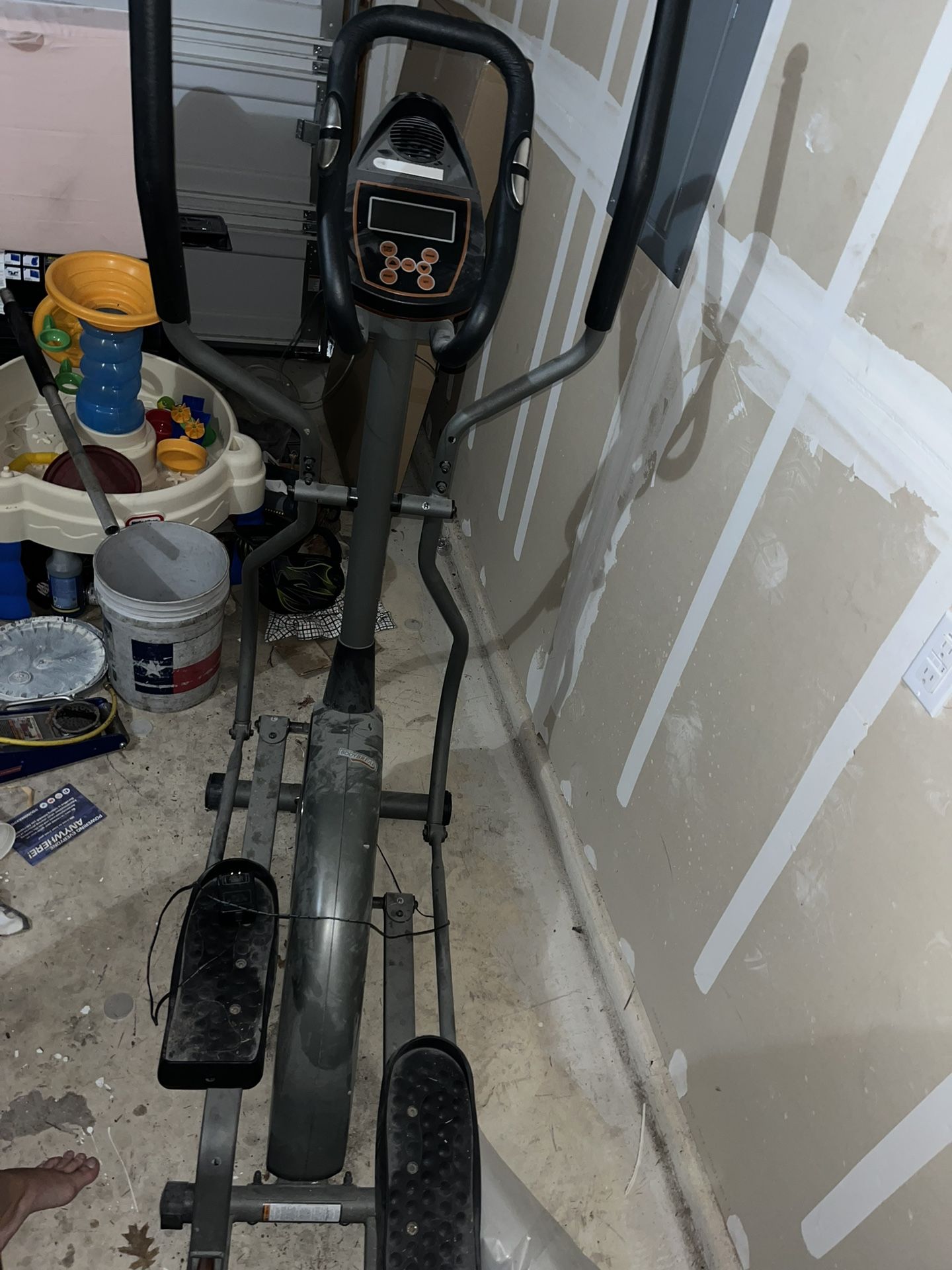 BodyBreak Elliptical