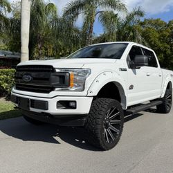 2019 Ford F150 XLT Fx4 SuperCrew Cab Coyote 5.0