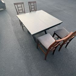 Table And Chairs With Leaf  free delivery 