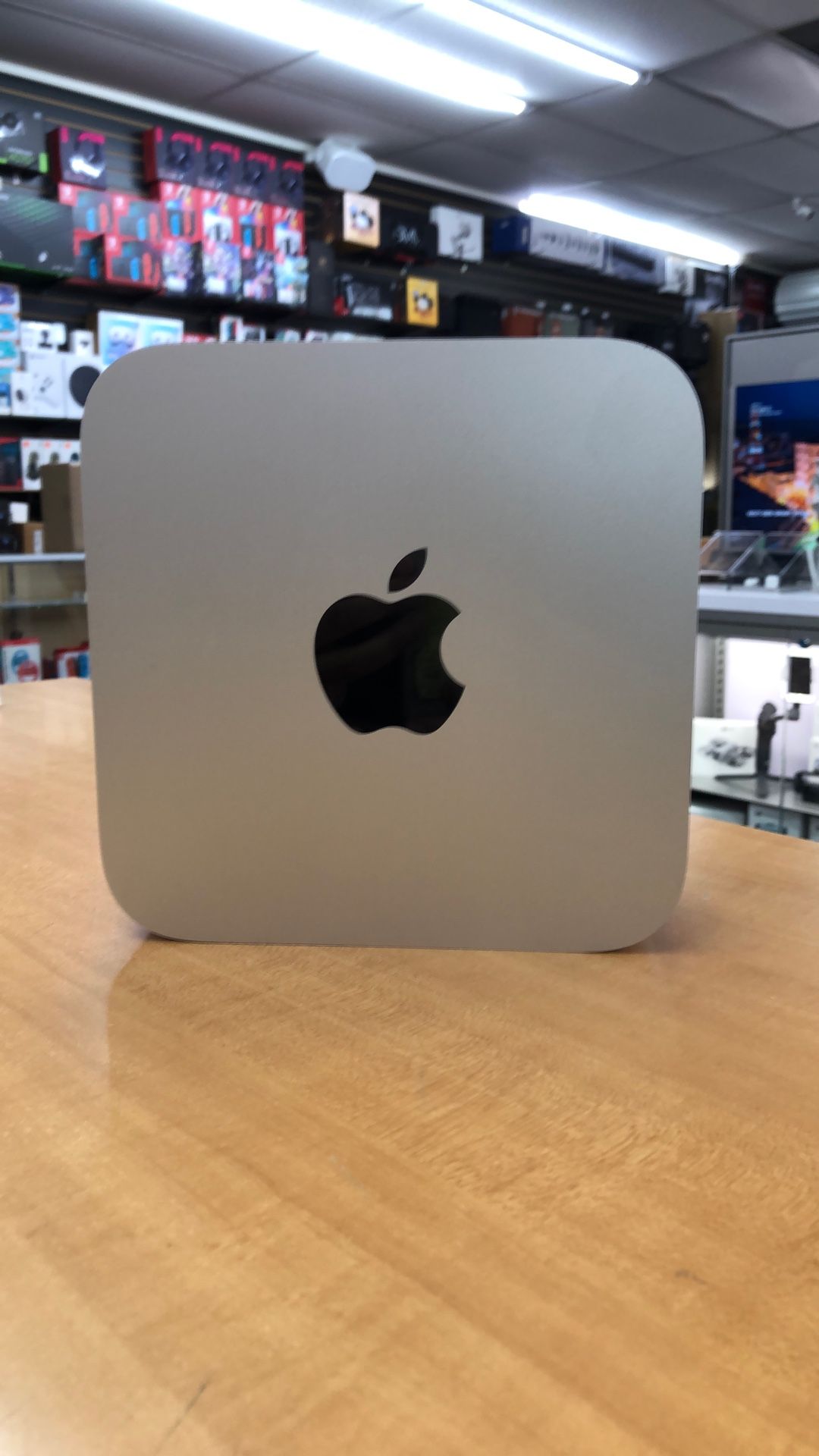 Apple MacStudio M Chip Processor 32Gb Ram 512GB SSD