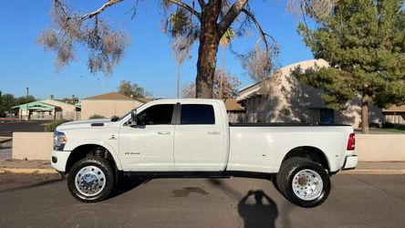 2022 Ram 3500 Crew Cab