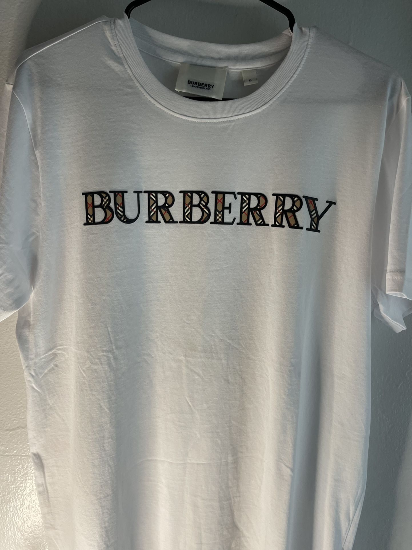 BURBERRY T-SHIRT