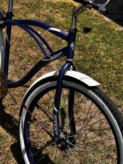 Huffy blue&withe