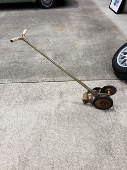 Antique Pennsylvania edger trimmer