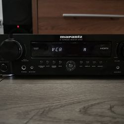 Marantz nr1501 av receiver