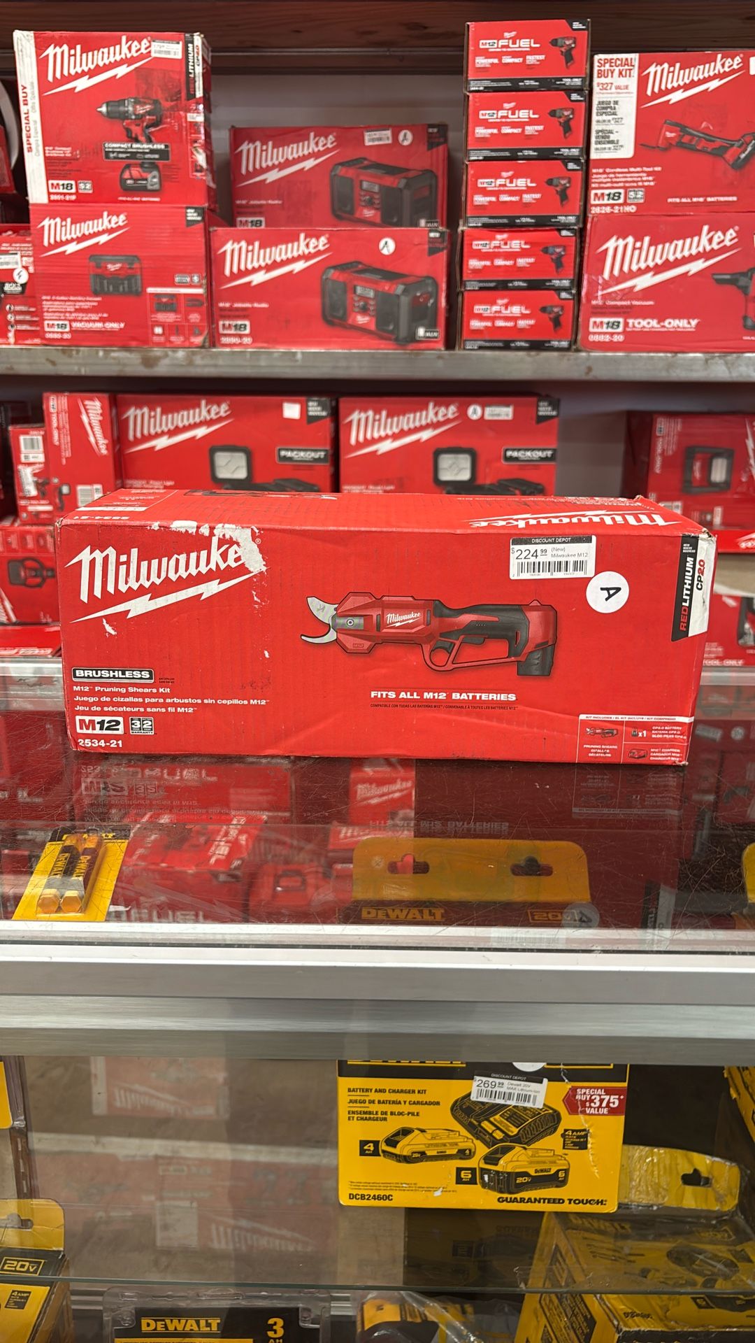 Milwaukee M12 12V Cordless Brushless Pruner Shears Kit W/ 2.0 Ah Battery & Charger
