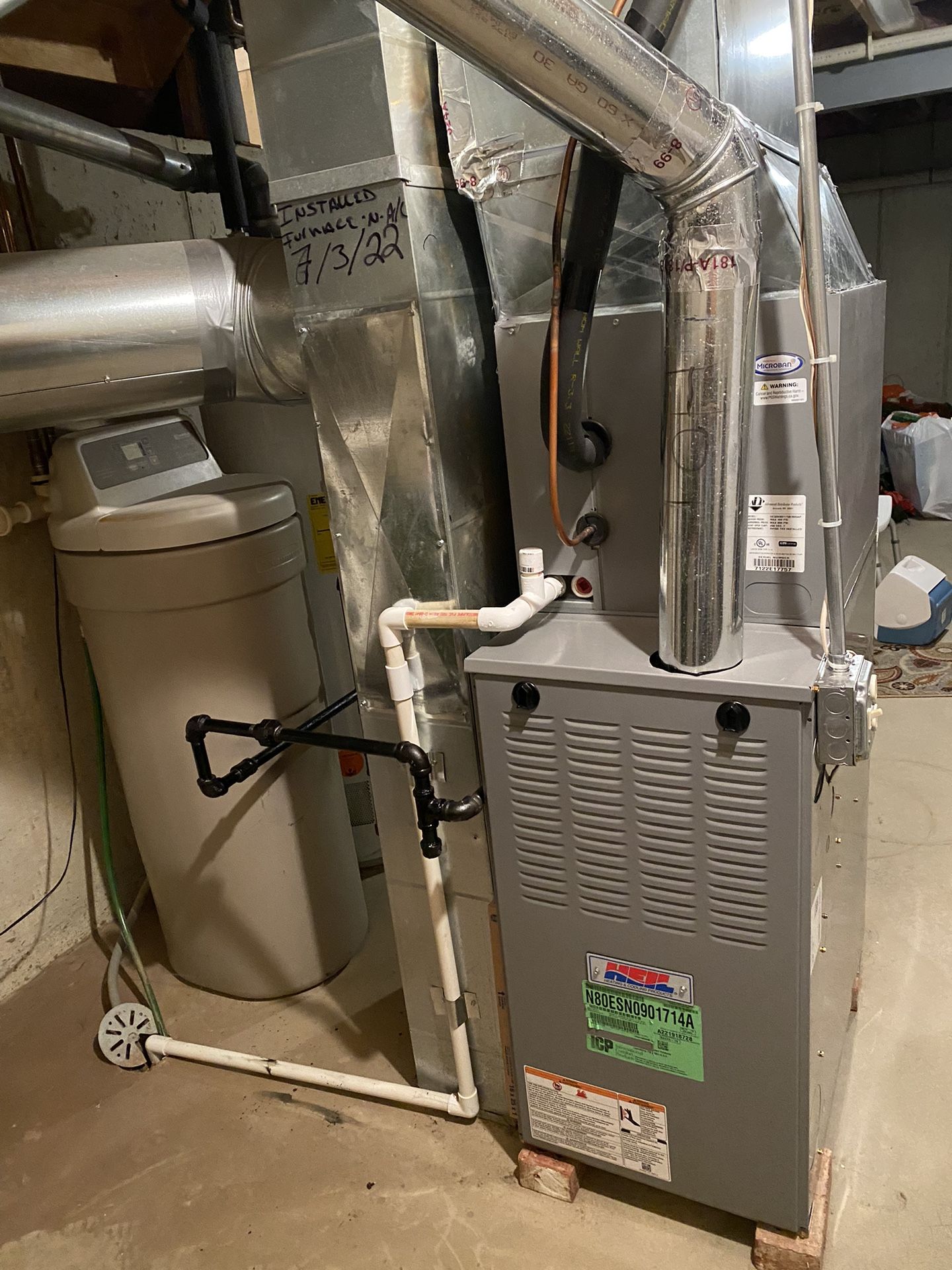 70000 Btus 80 % Furnace $1800 With Install