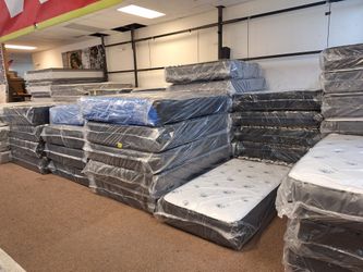 Factory Direct King Double Pillow Top 2 Sided Mattress Plush or Semi Firm Fast Delivery