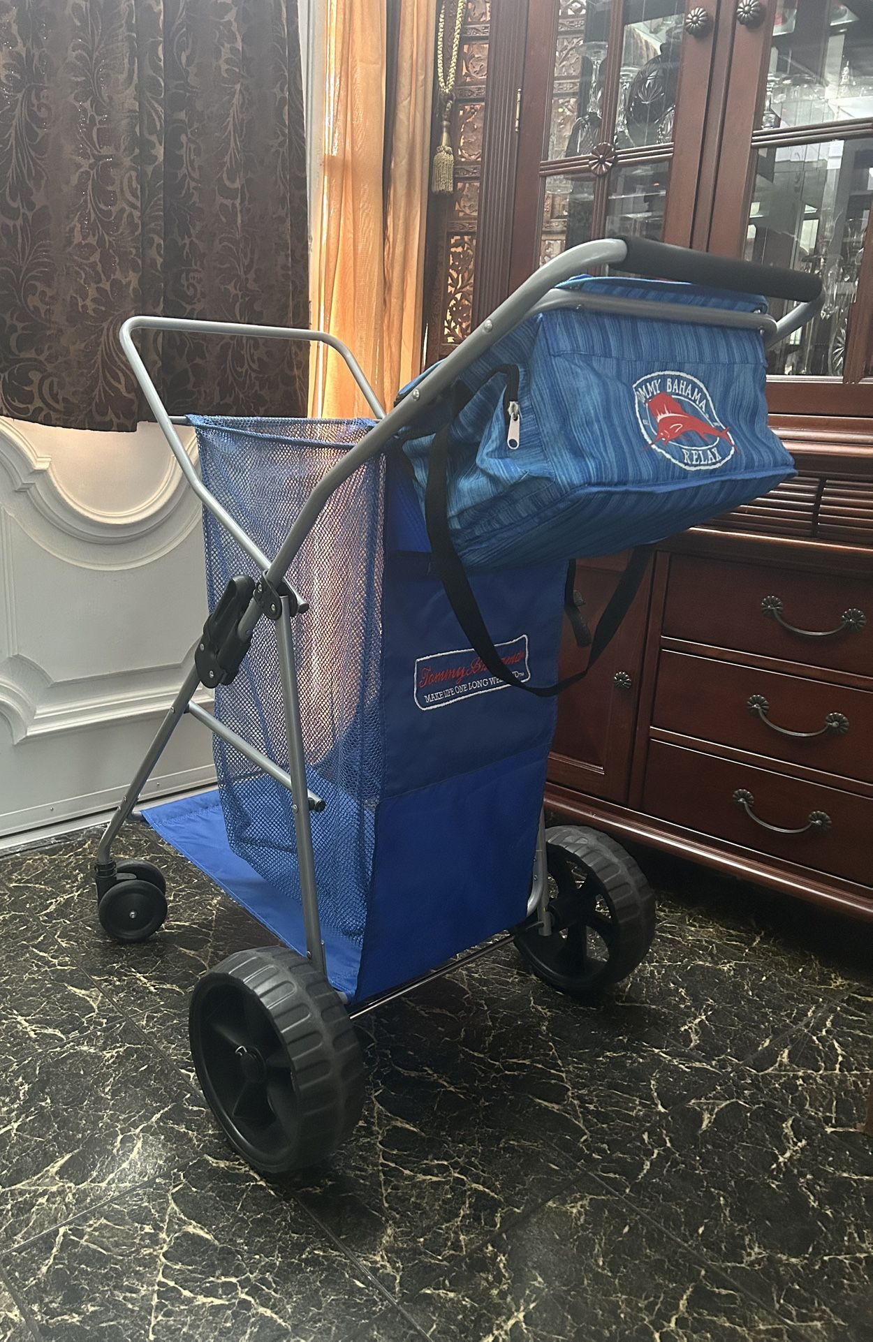 Tommy Bahama Beach/ Camping Cart